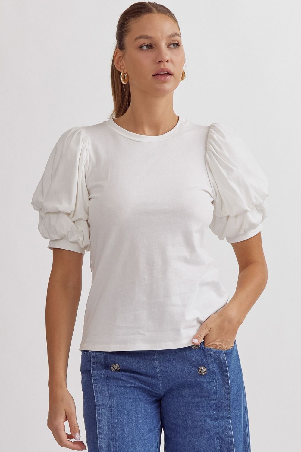 Off White Ruched Puff Sleeve Top | Purple Door Boutique | Entro