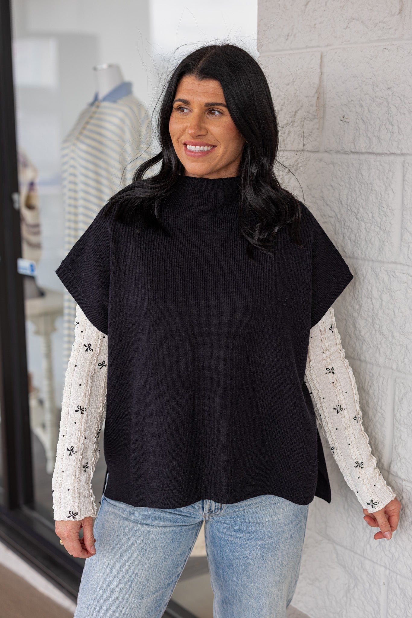 Black Ribbed Knit Mock Neck Top – Purple Door Boutique
