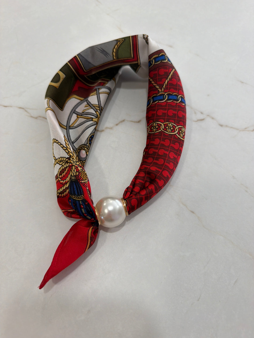 Multi Colored Magnetic Scarf Necklace