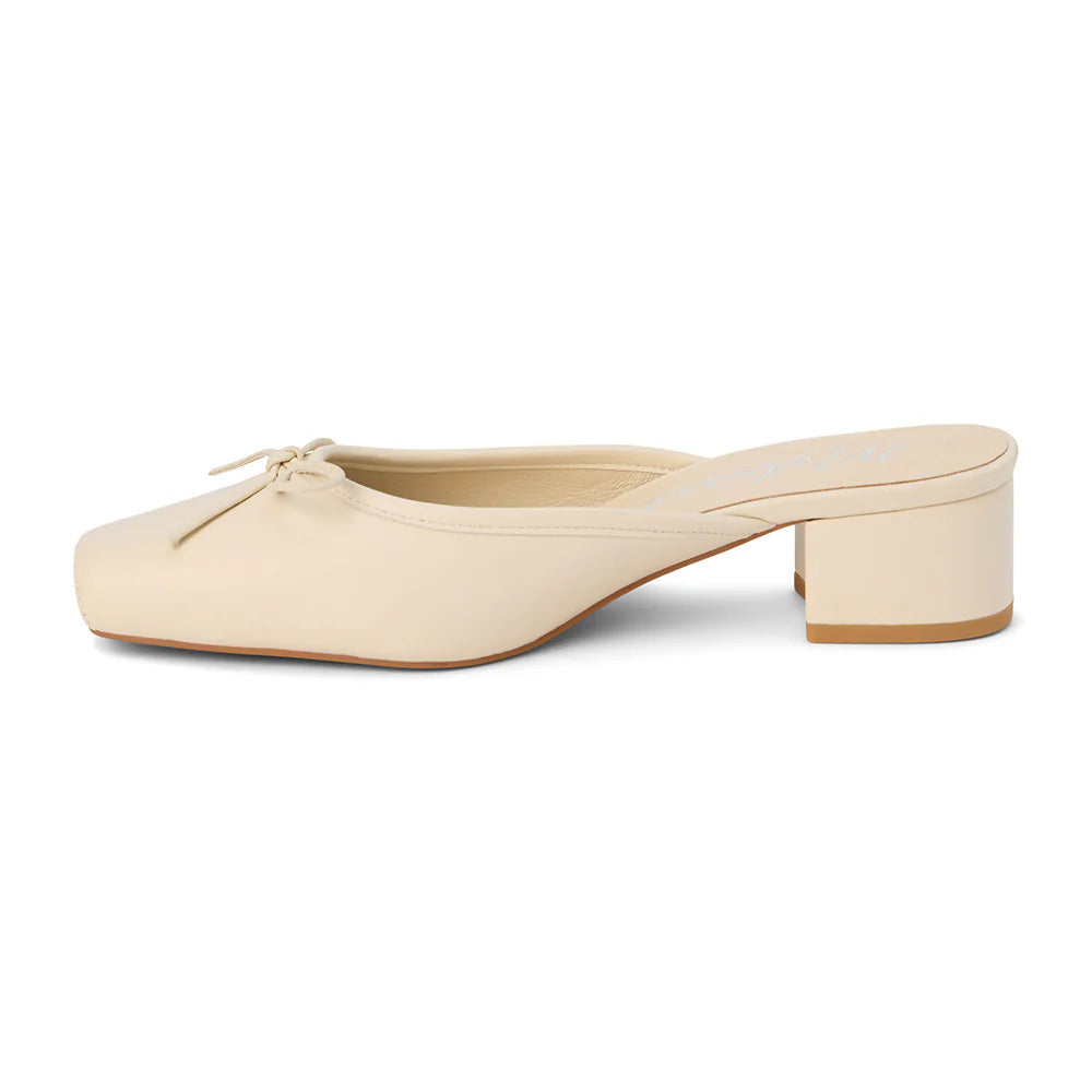 Matisse Basilio Ivory Heeled Mules – Purple Door Boutique