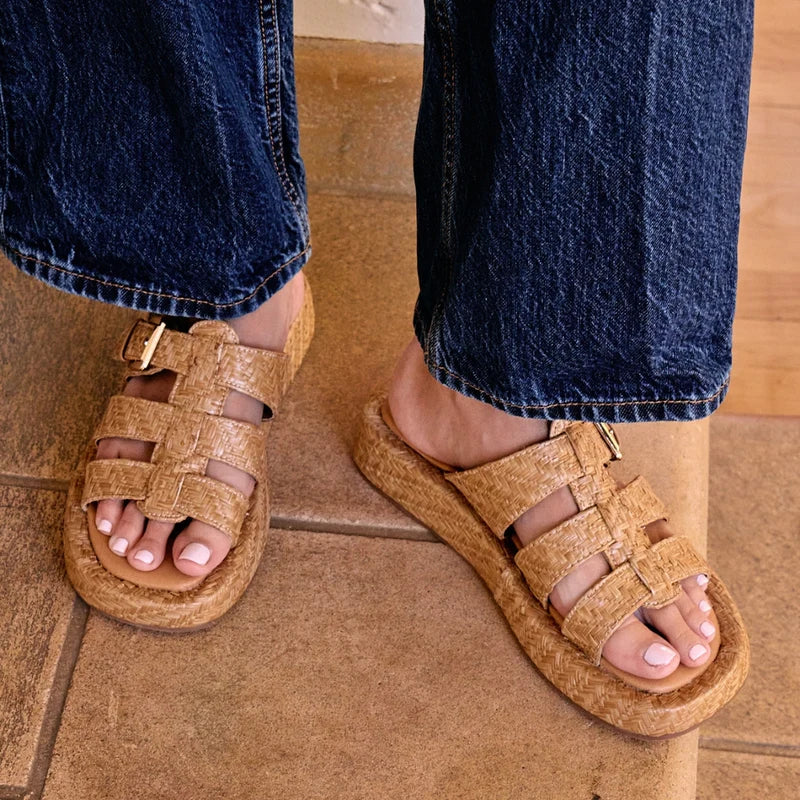 Women's Matisse raffia slide on cognac fisherman sandals