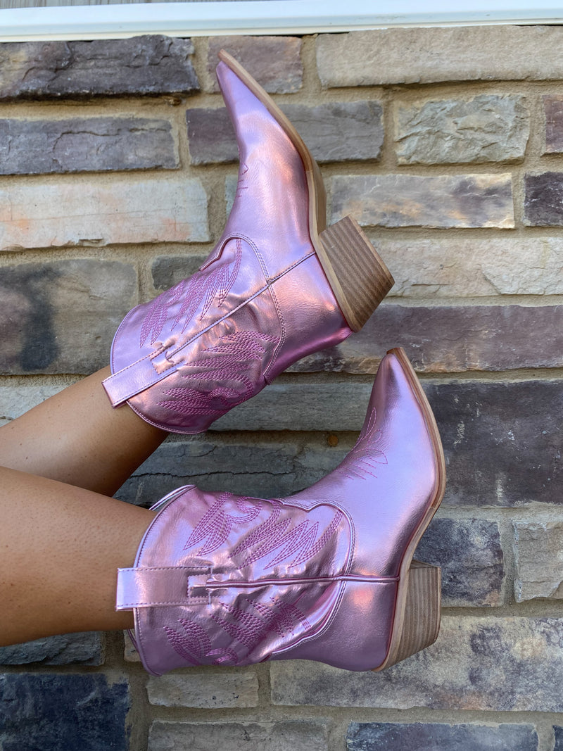 Shu-shop-metallic-pink-western-boots