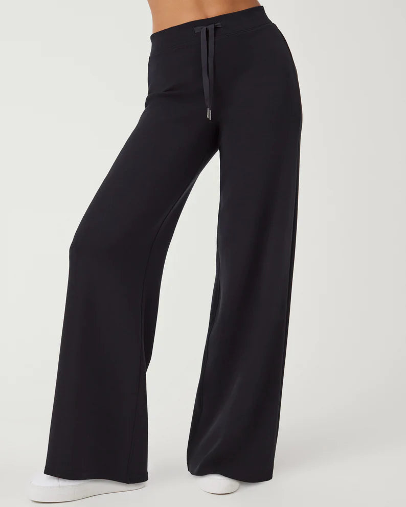 spanx air essentials black wide leg pants