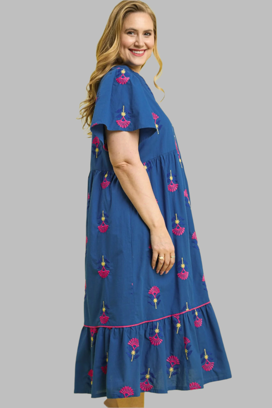 Umgee Floral Embroidered Blue Dress Small Umgee Floral Embroidered Blue Dress Small