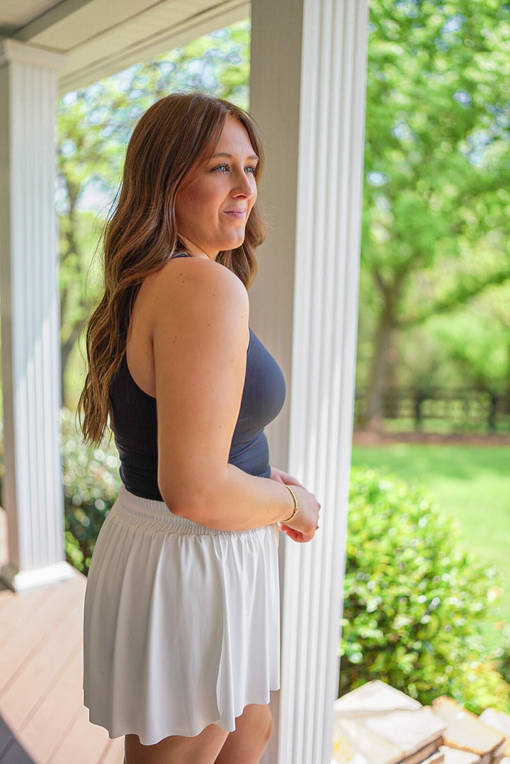 Mono b black cropped active tank