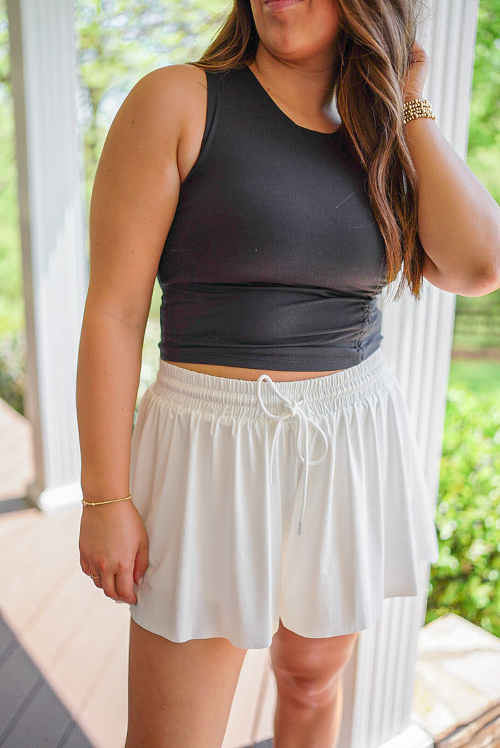 Mono b black cropped active tank