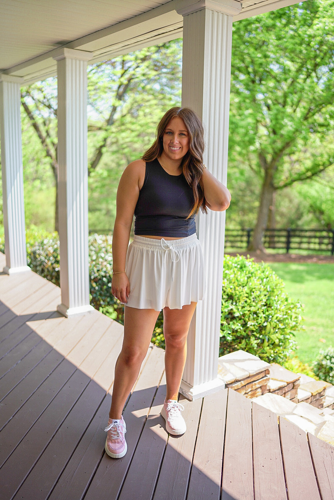 Mono b black cropped active tank