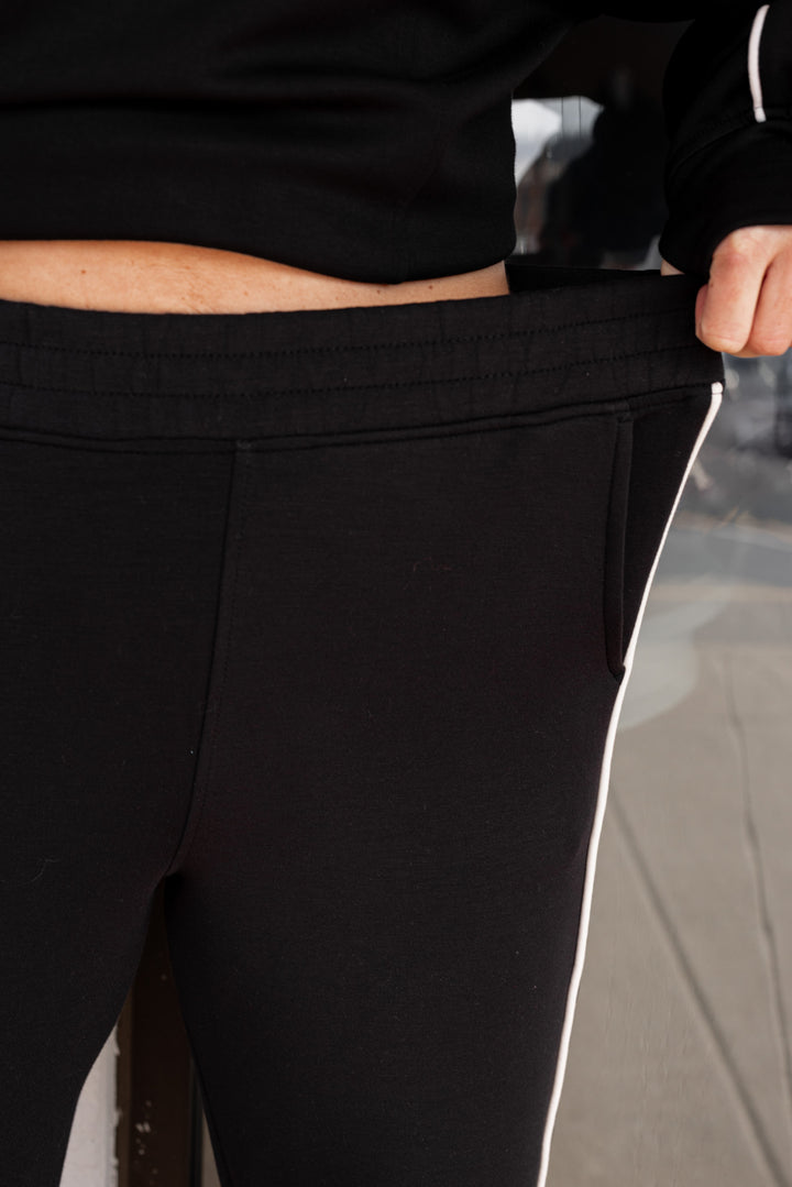The Striped Piping Black Scuba Pants