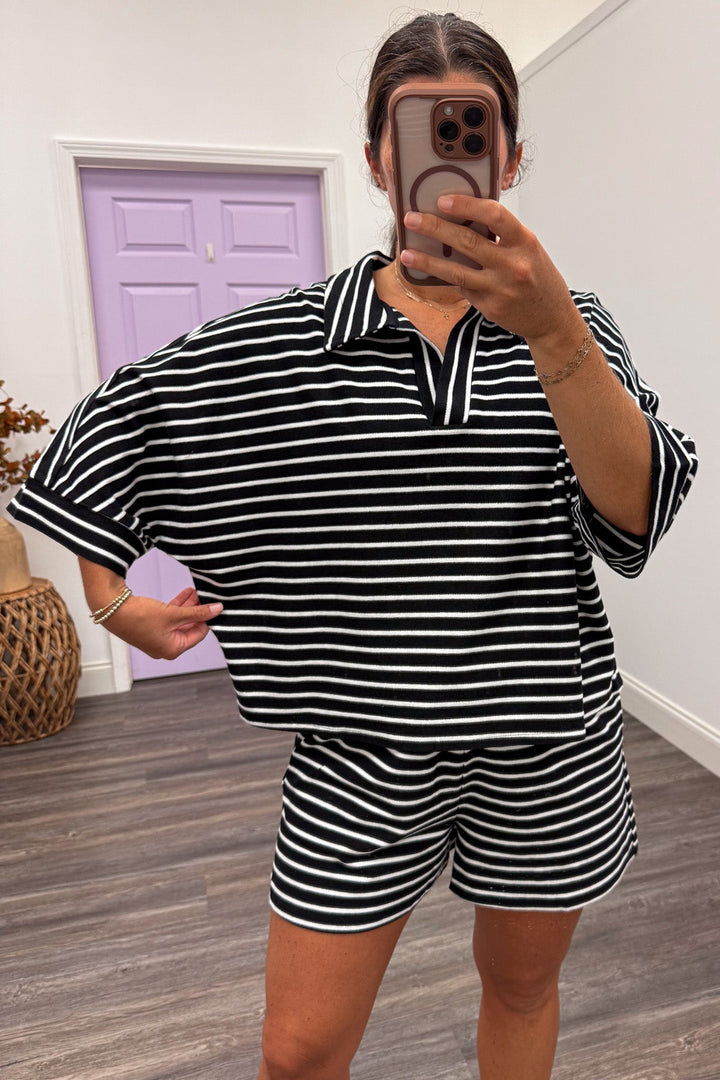 black and white horizontal striped relaxed fit top and shorts knit matching loungewear set