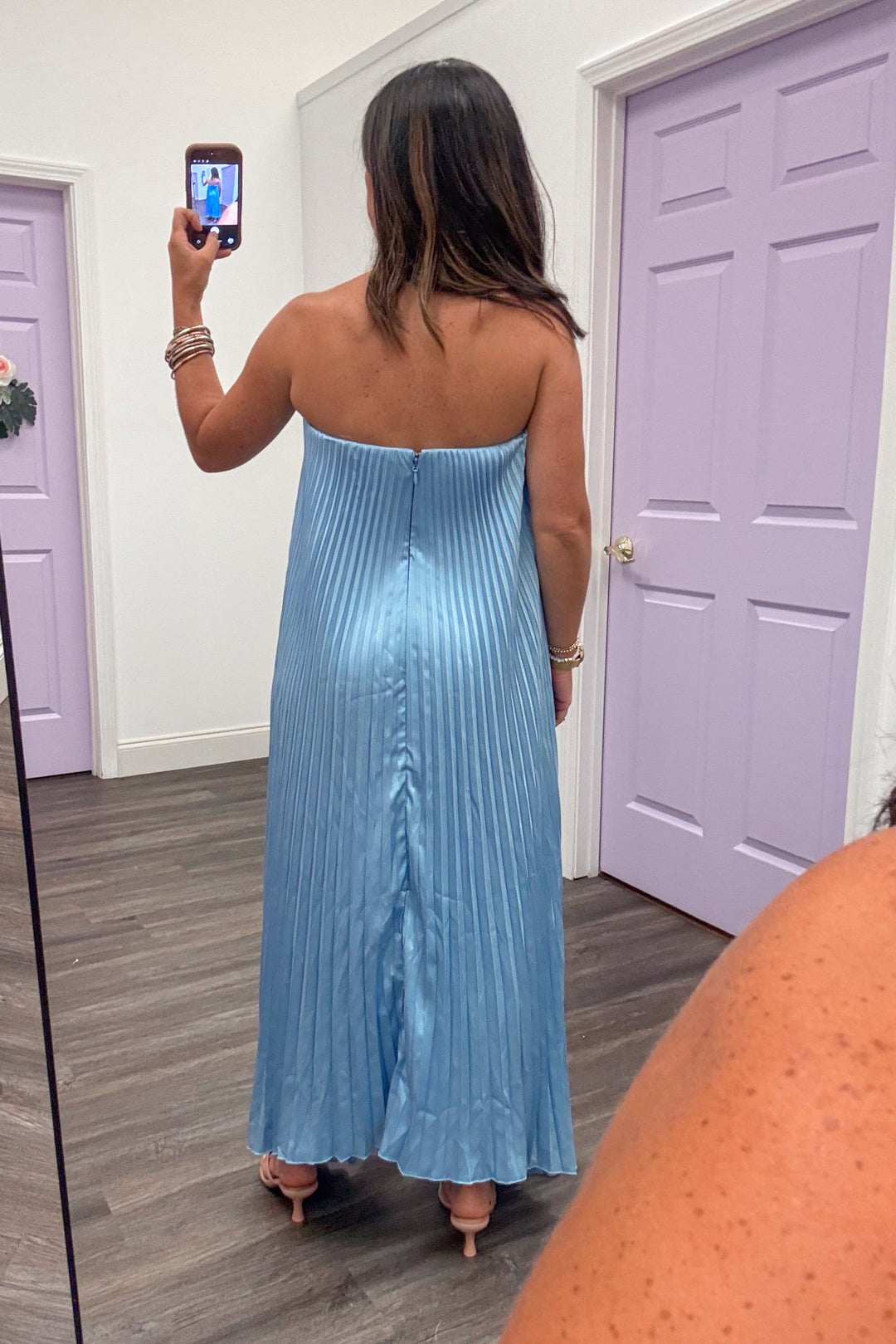 formal light blue satin pleated flowy v neck strapless maxi dress