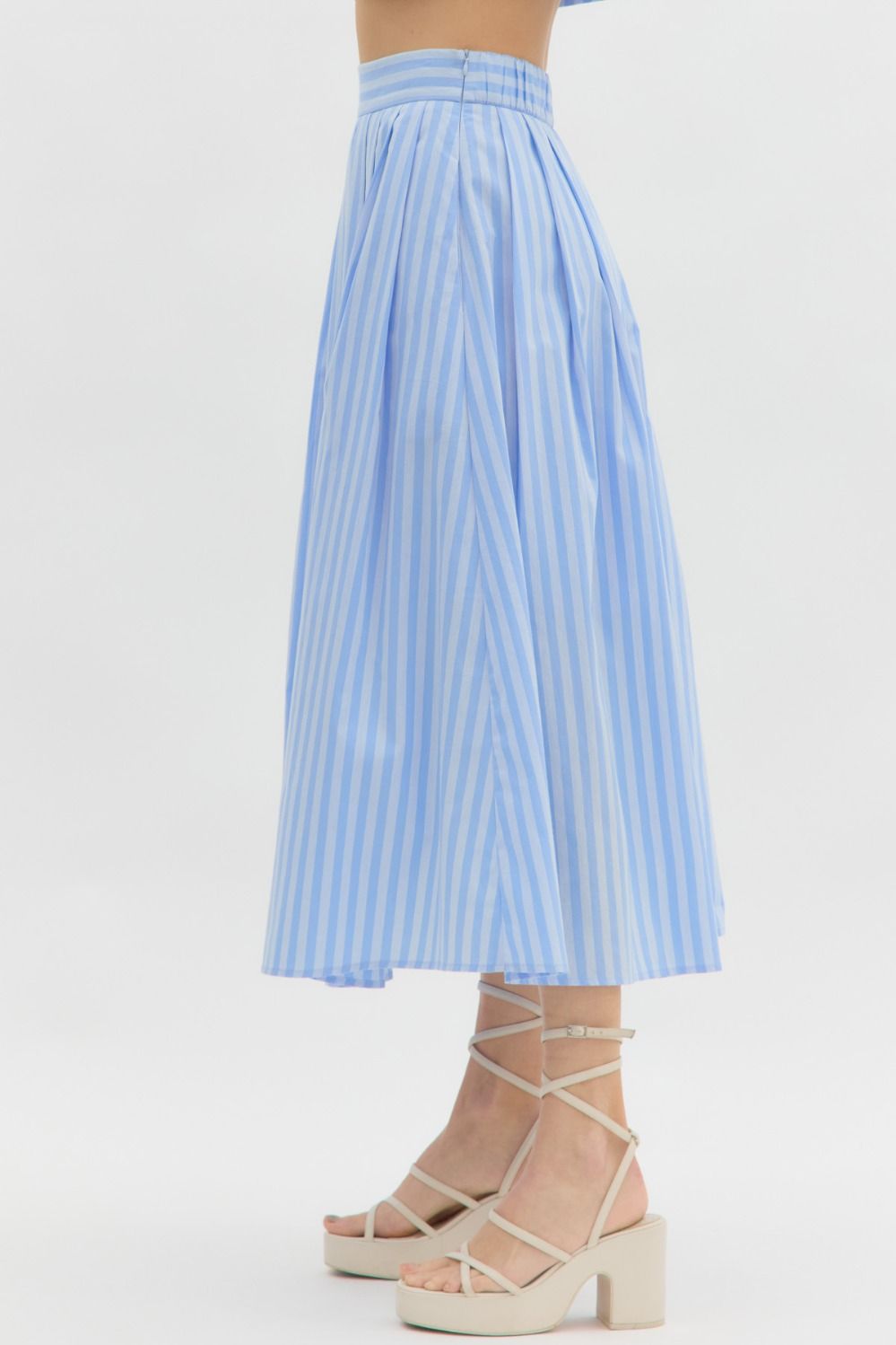 Entro Blue and light blue striped pleated midi skirt