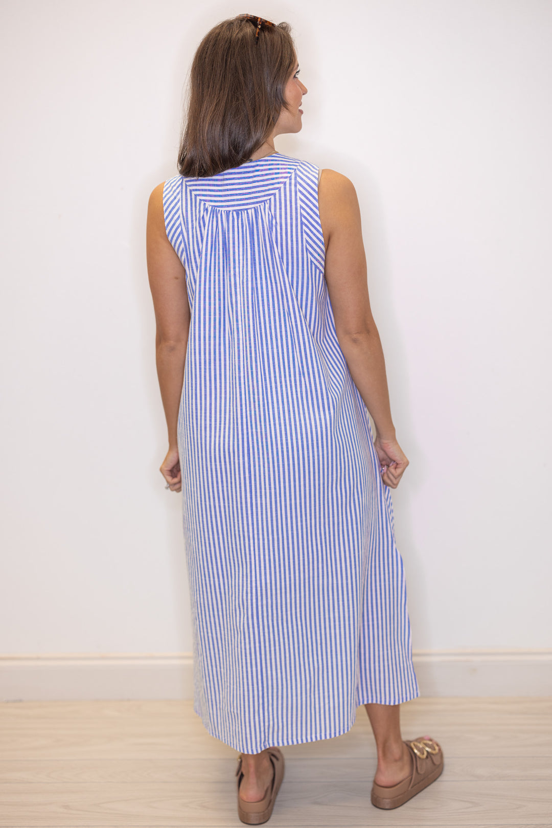 blue and off white chevron striped print midi dress gathered back detail