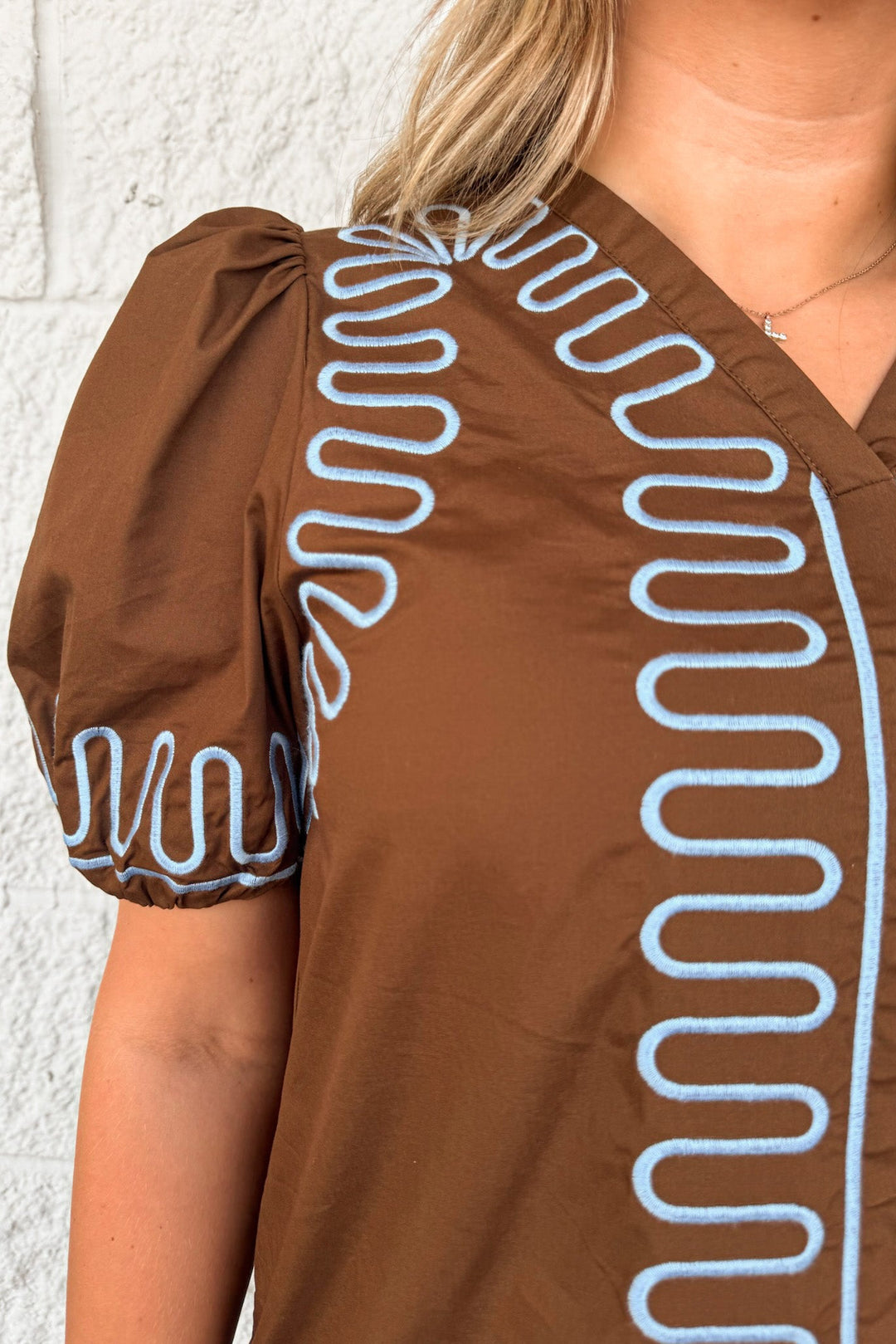 brown with light blue embroidery design v neckline puff sleeve poplin shift dress