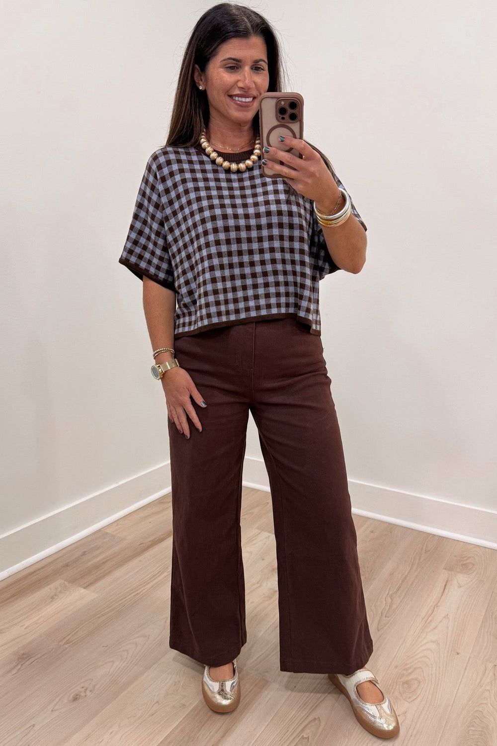 brown and light blue gingham checkered print short sleeve crew neckline semi-cropped top
