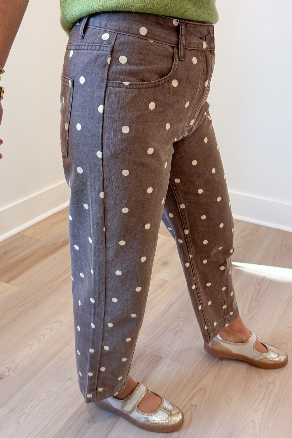 washed brown with ivory polka dot print cropped leg ankle tapered denim pants with belt loops