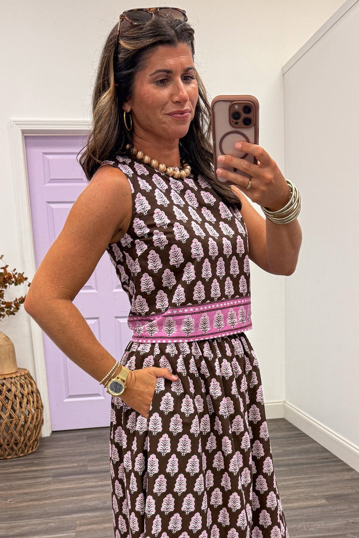 brown and pink floral print with pink border trim sleeveless semi-cropped cotton top
