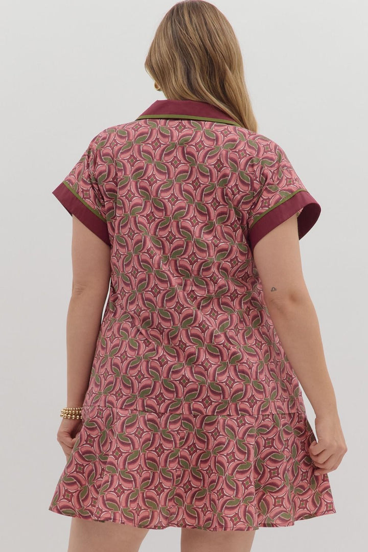 Women's burgundy, salmon and olive green abstract print dress in plus by Entro showing back view