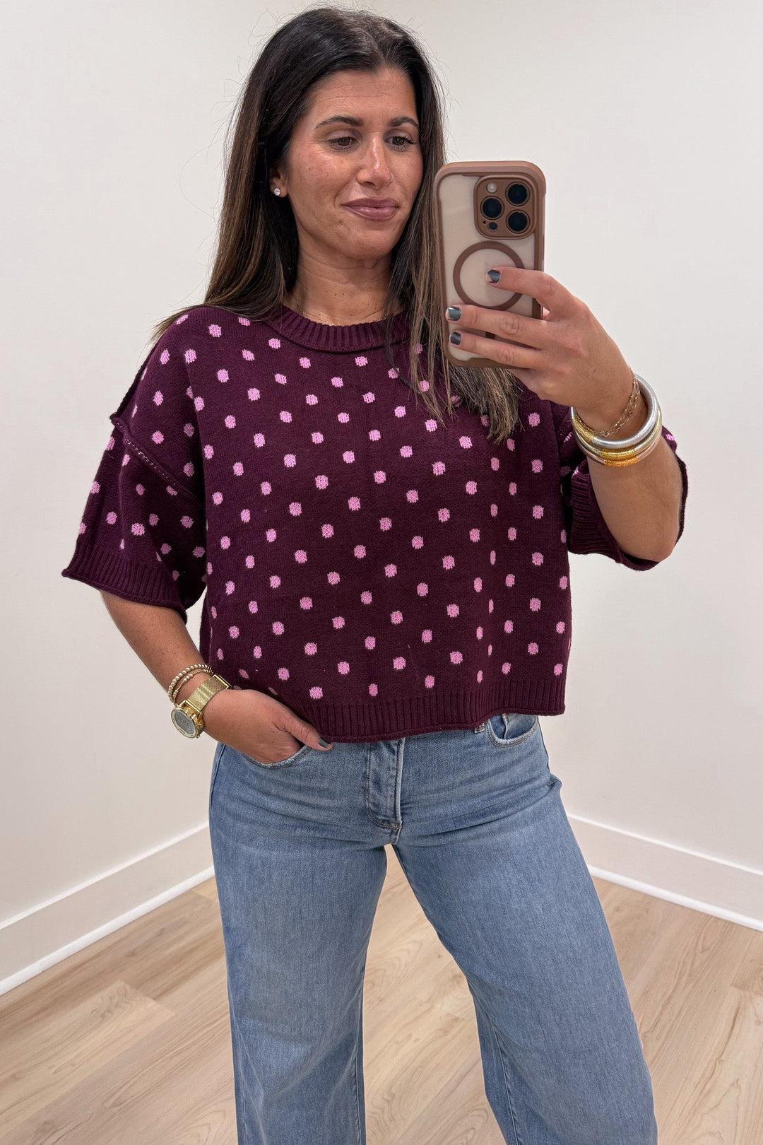 burgundy with light pink polka dot print half sleeve semi-cropped knit sweater top