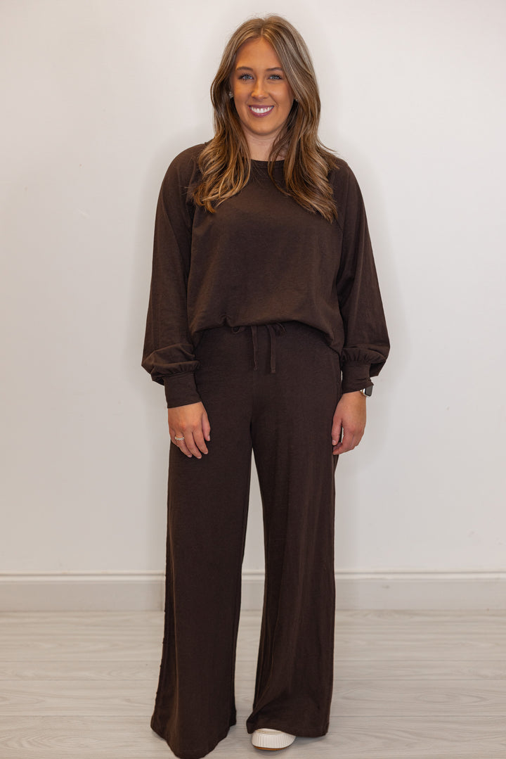 Women's dark brown athleisure set