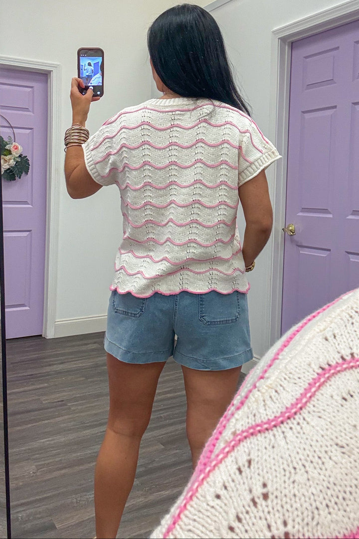 pale pink wave striped crew neckline cream lightweight knit top