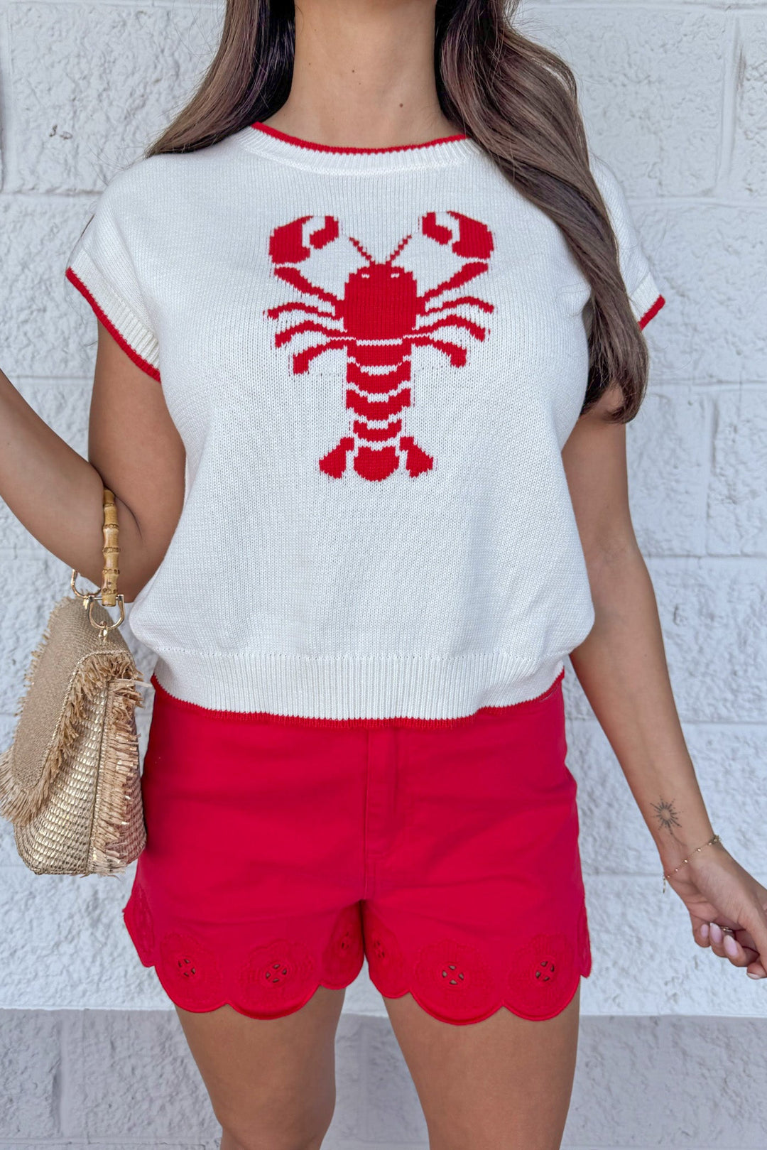 cream with red lobster detail ribbed crew neckline short sleeve knit top