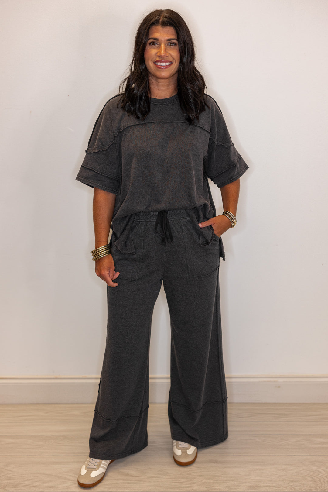 cute easy everyday black cotton wide leg lounge pants outfit