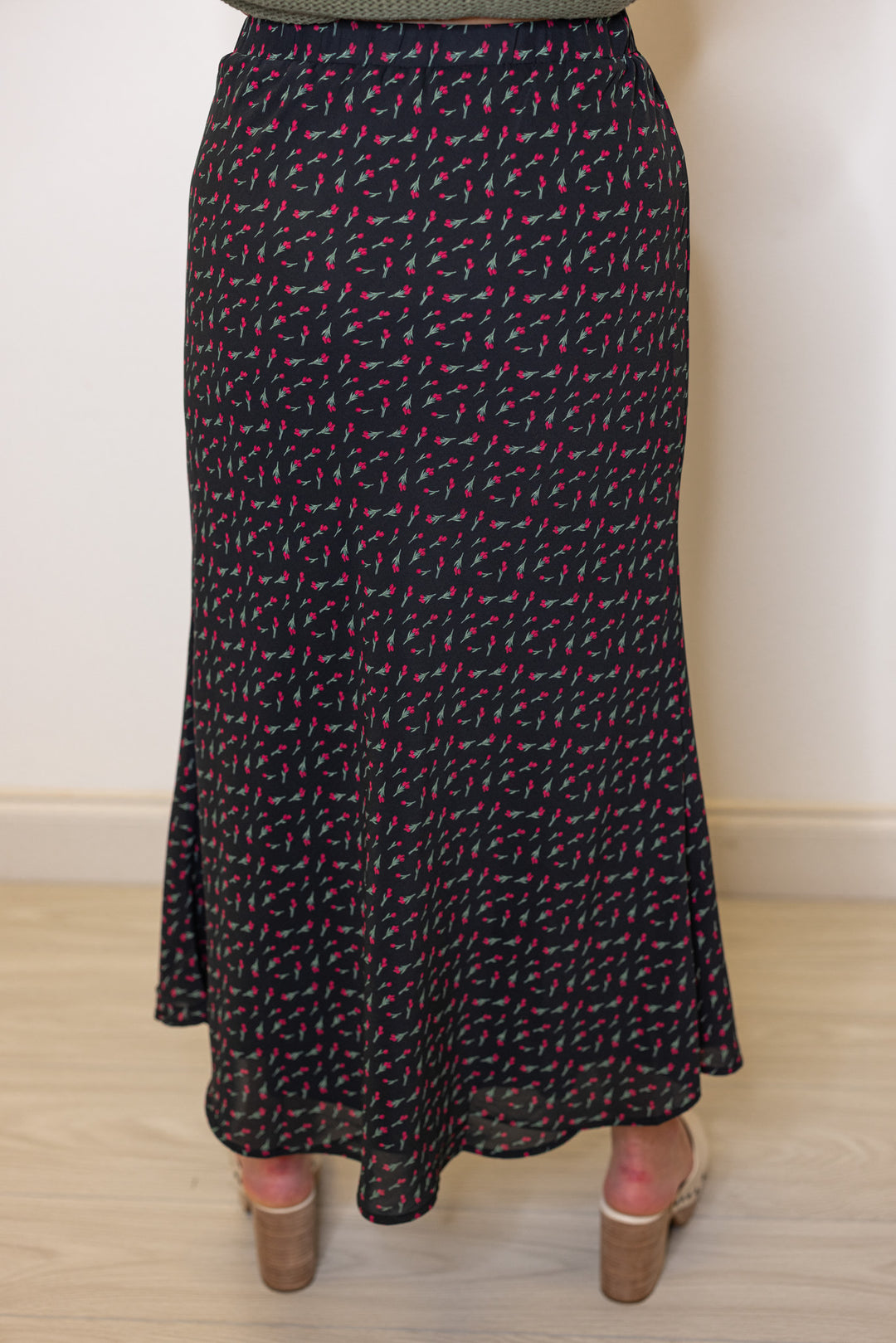 Women's olive burgundy floral black midi skirt by Wishlist showing up close back view