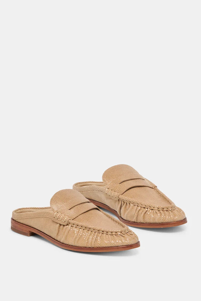 dolce vita latte loafers