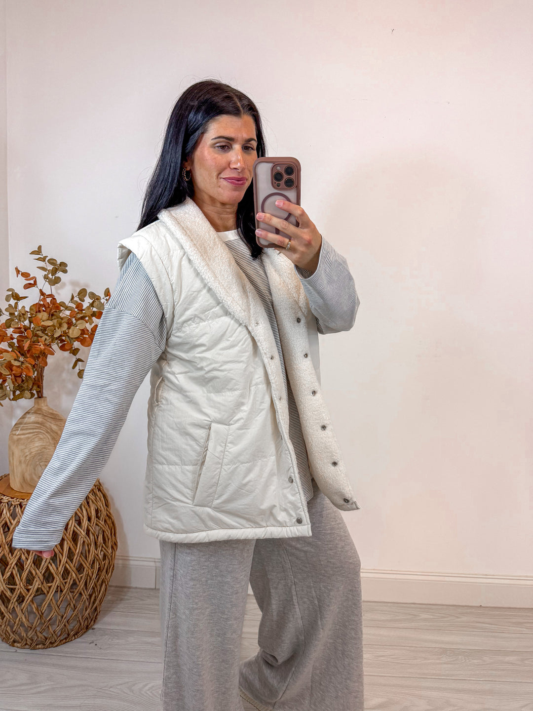 women's white puffer sherpa reversible vest side view