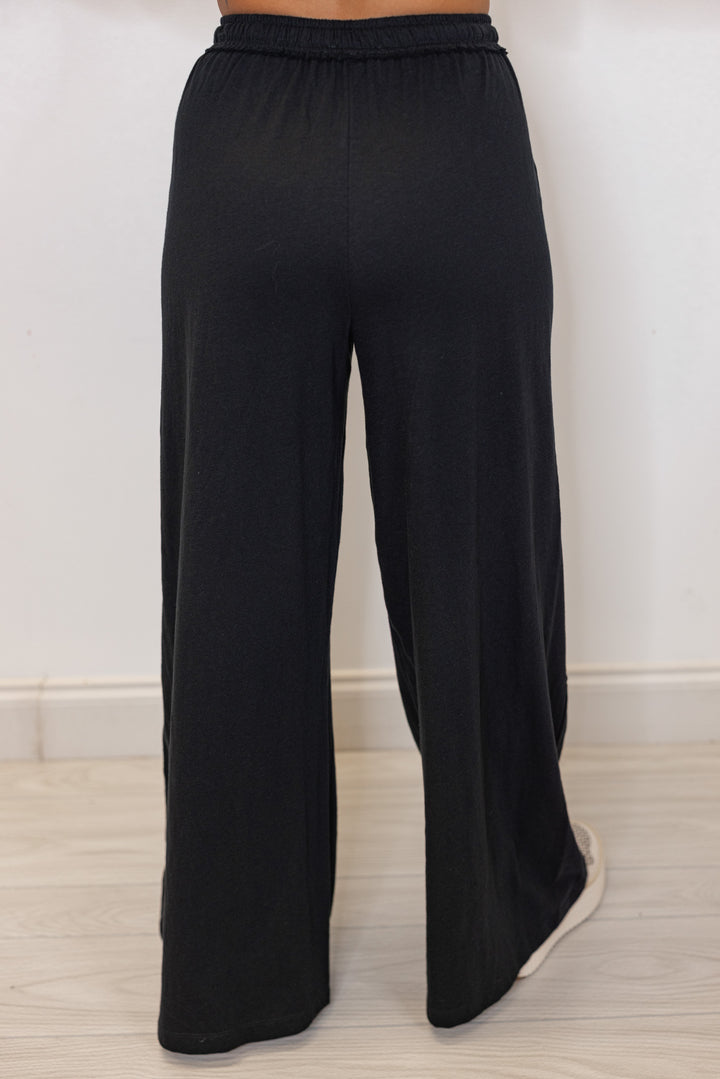 easy to wear everyday black cotton matching set for fall