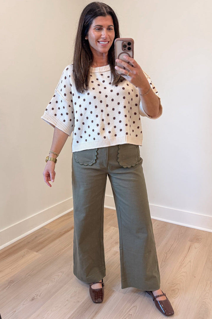 ecru with brown polka dot print half-length sleeve round neckline semi-cropped knit top