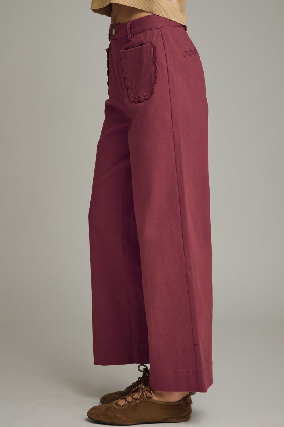 Entro burgundy twill denim wide leg pants with scalloped details ad belt loops