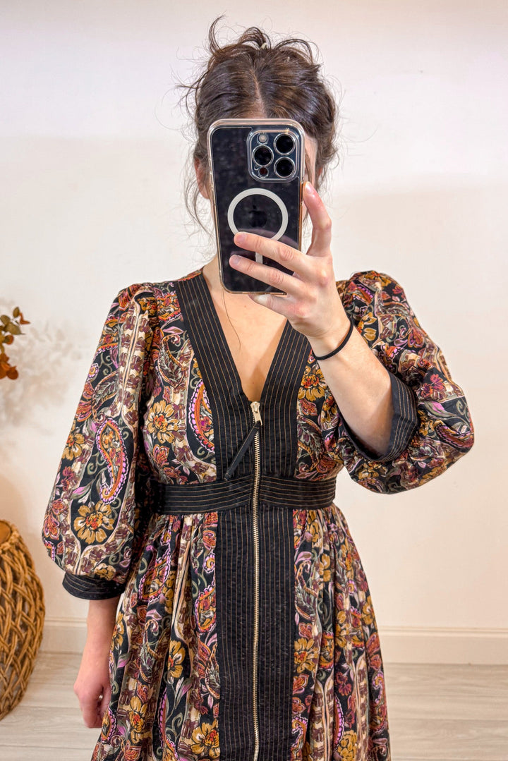 entro paisley fall print floral Thanksgiving dress details