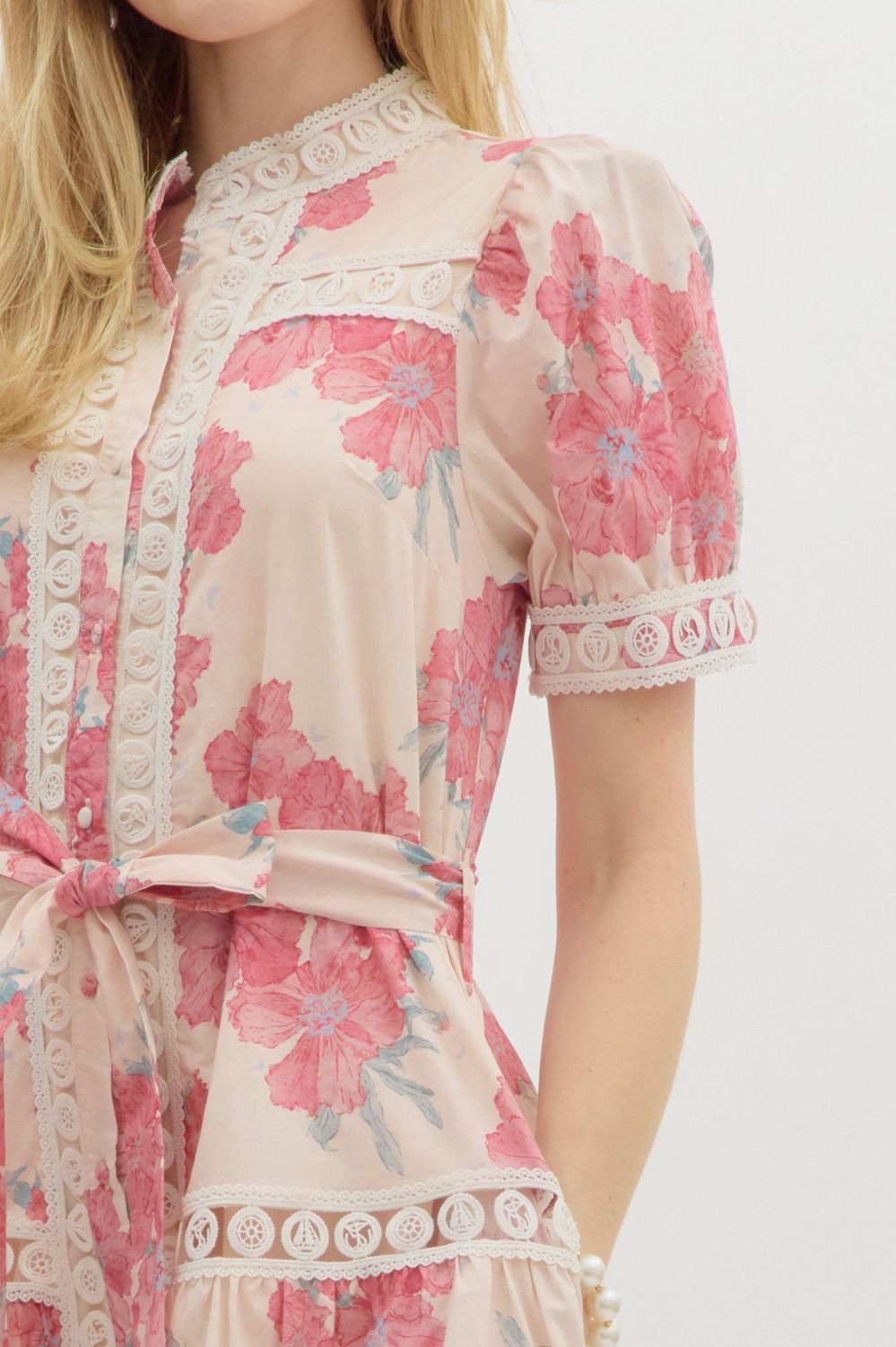 entro pink floral lace short dress