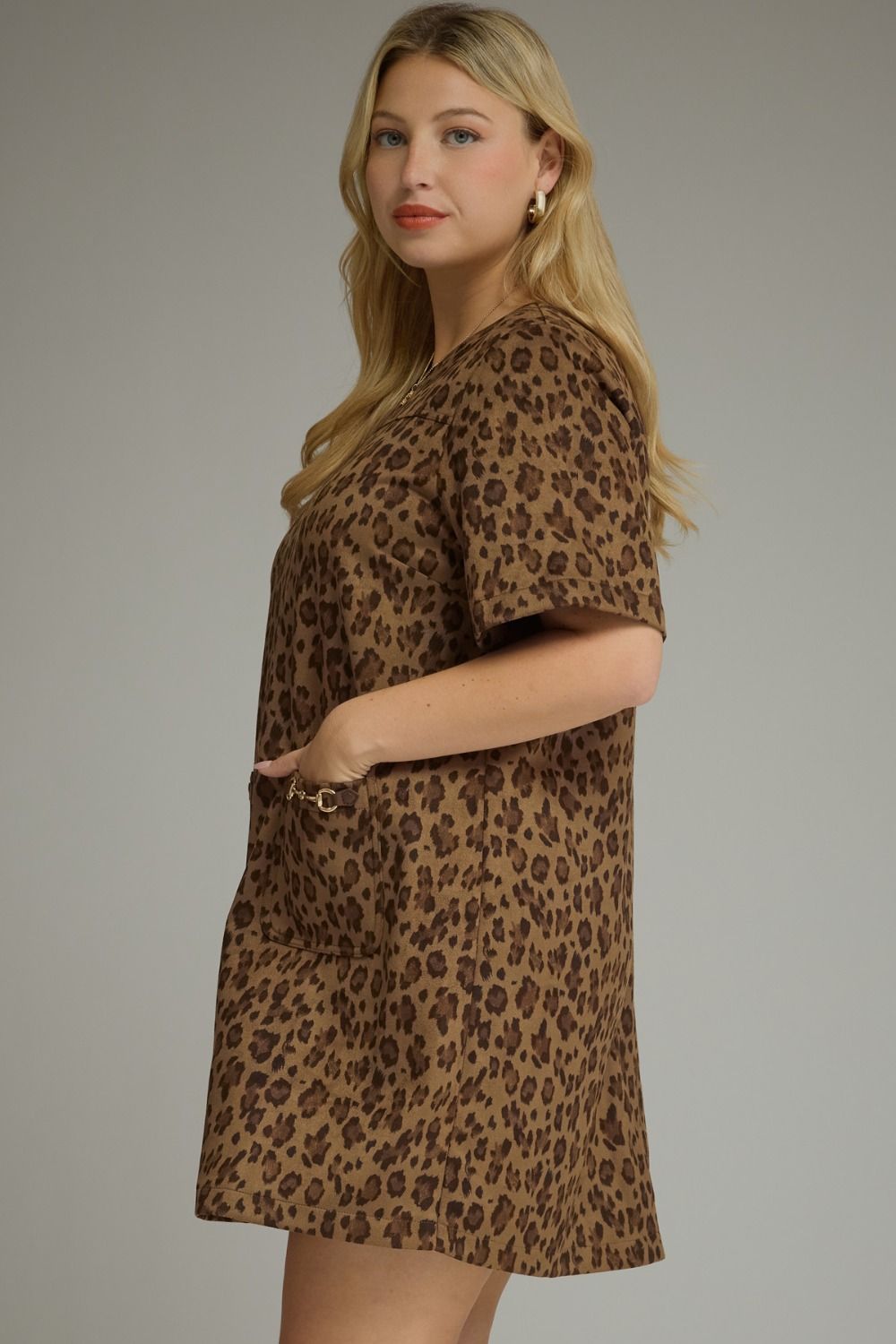 plus size brown leopard print with gold accent details short sleeve relaxed mini dress with front patch pockets