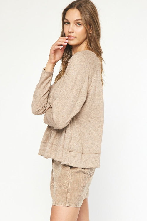 Entro oatmeal Light weight pullover top