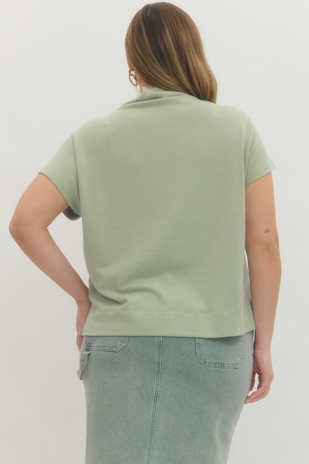 women's plus size mint entro top details