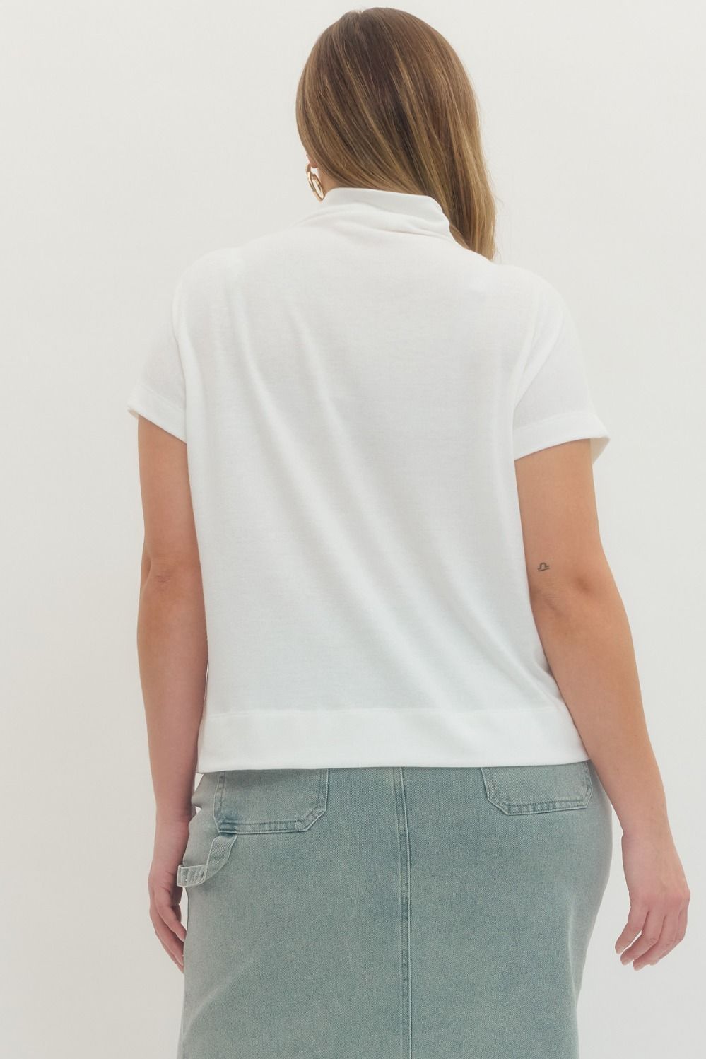 Classic Days Off White Knit Top