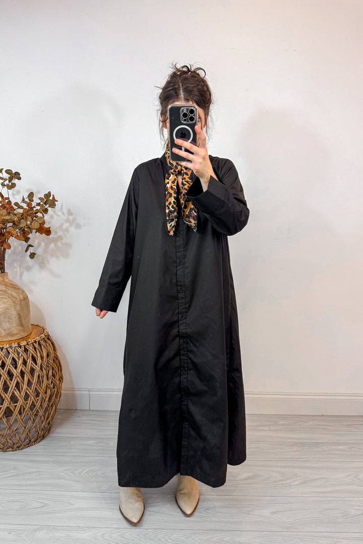 entro solid black button up dress front