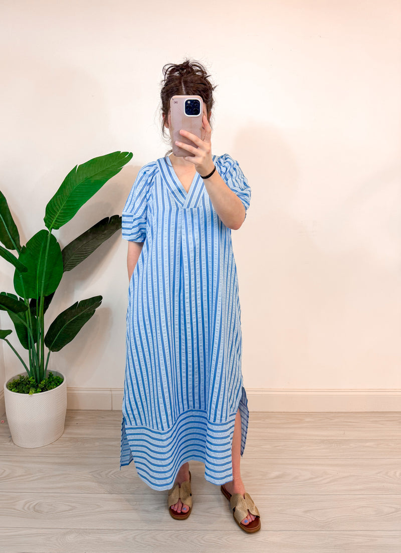 entro stripe oversized blue midi dress