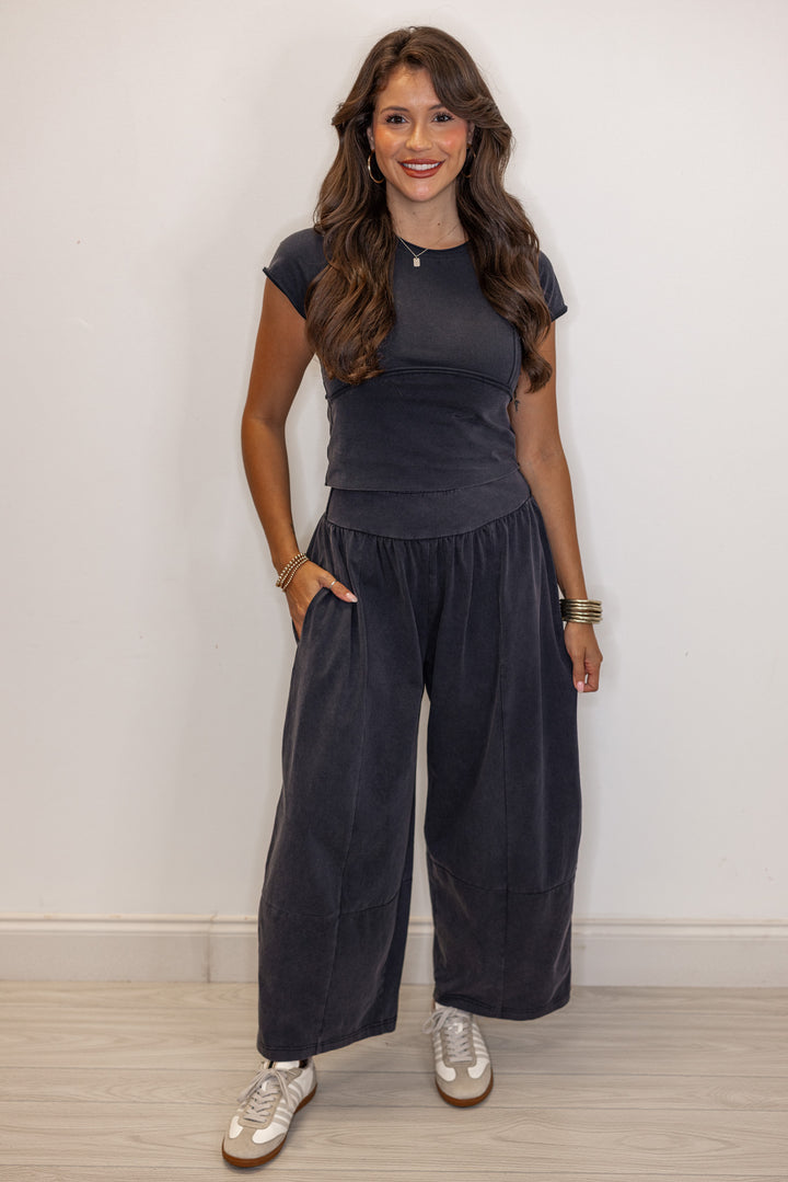 Women's ash black barrell pants and short sleeve top set by ee:some