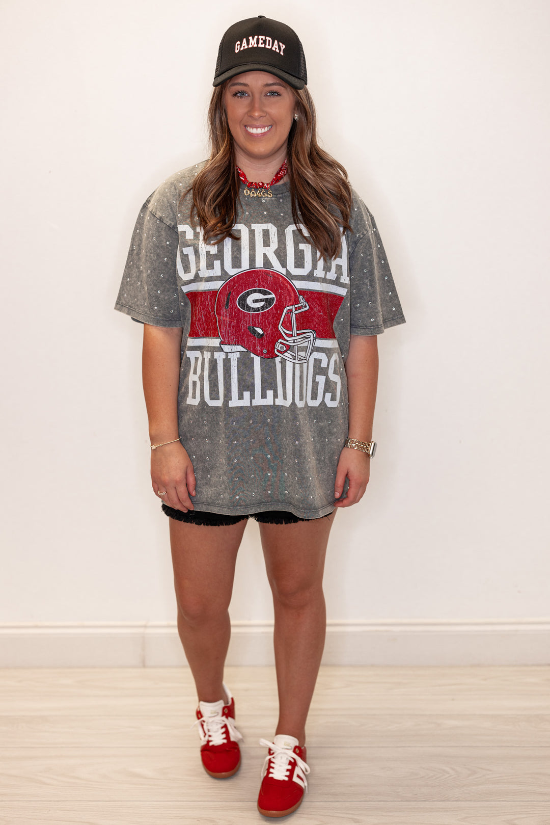 oversized georgia bulldogs studded graphic tee