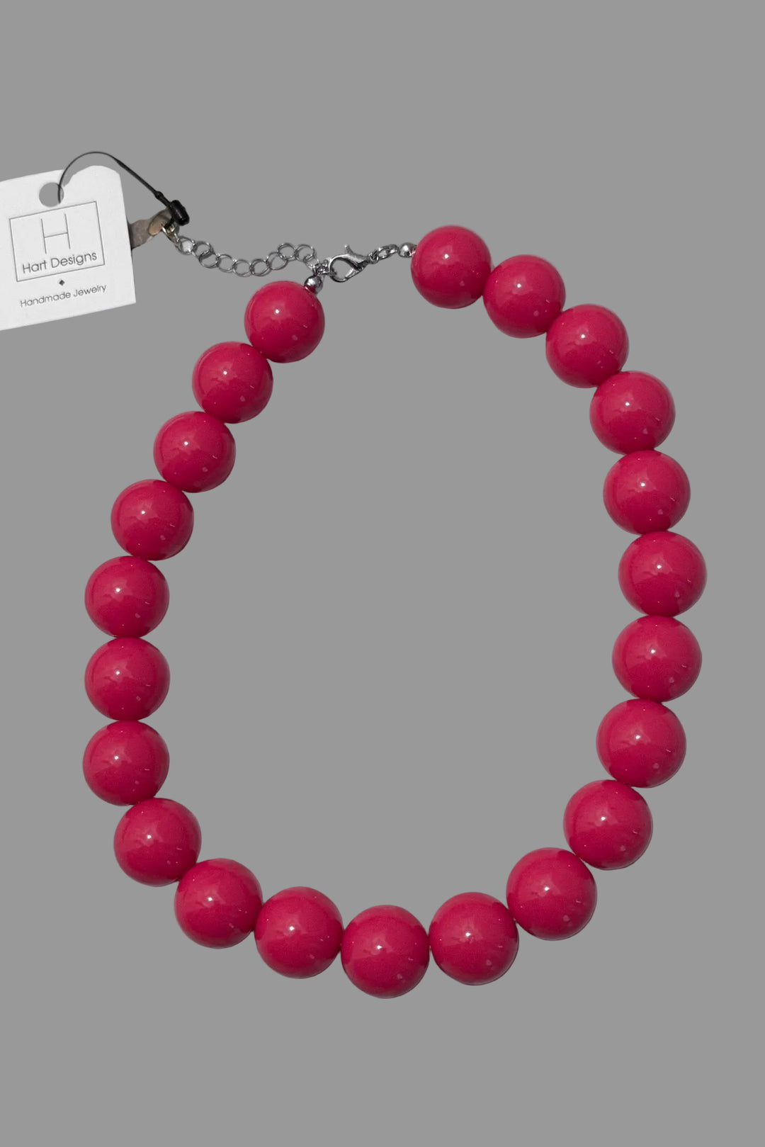hot pink chunky beaded necklace
