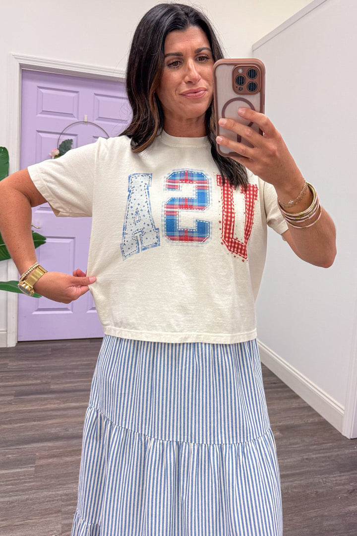 ivory semi-cropped boxy short sleeve crew neckline usa graphic tee