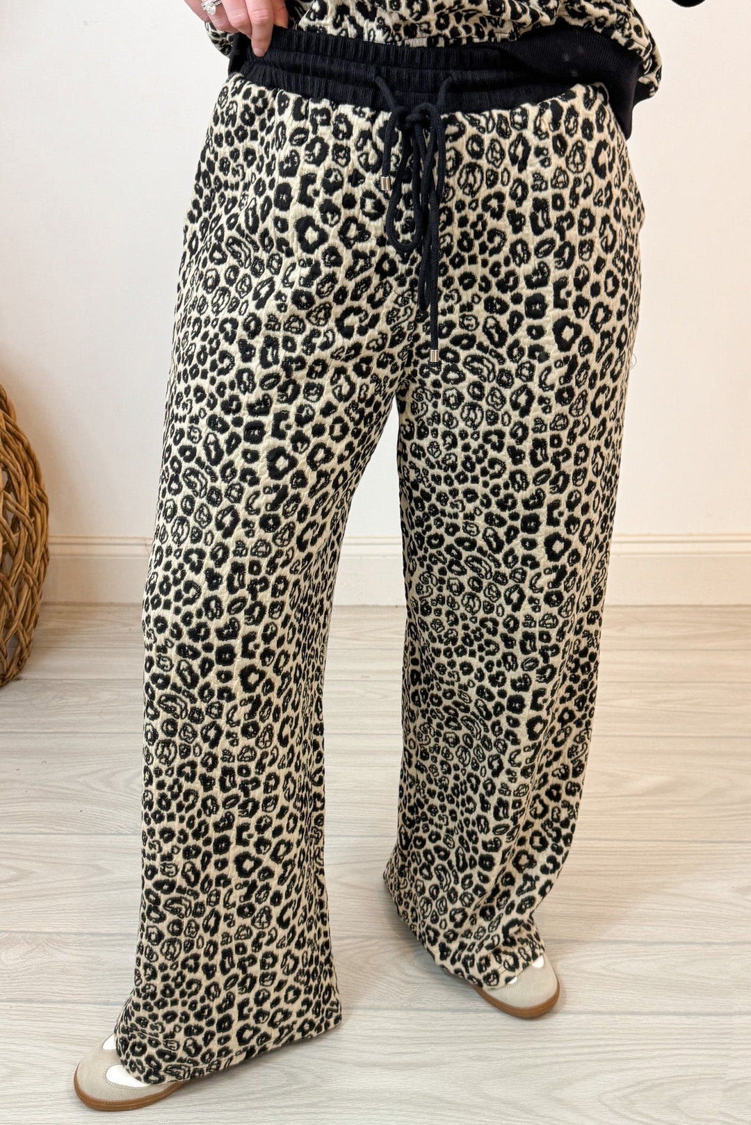 leopard print elastic waistband pants