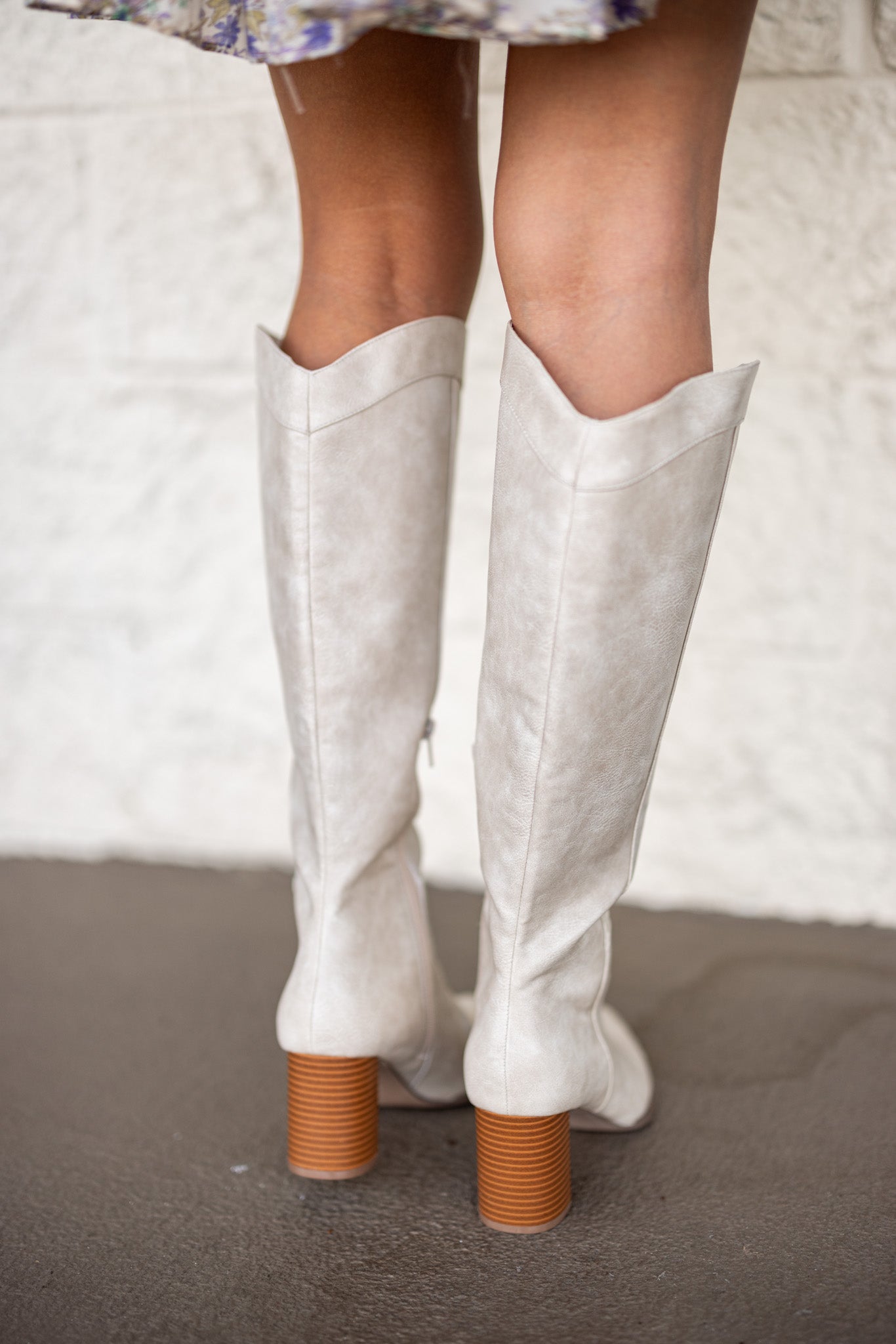 Matisse Bonnye Tall Western Boots - Ivory – Purple Door Boutique