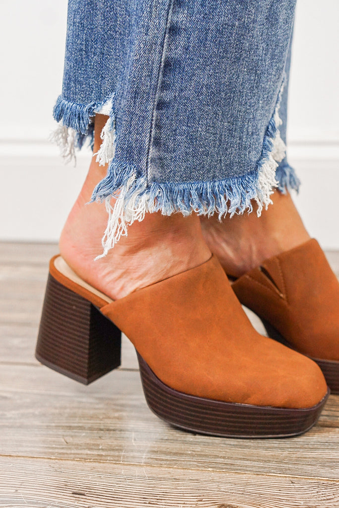 matisse-saddle-mules-