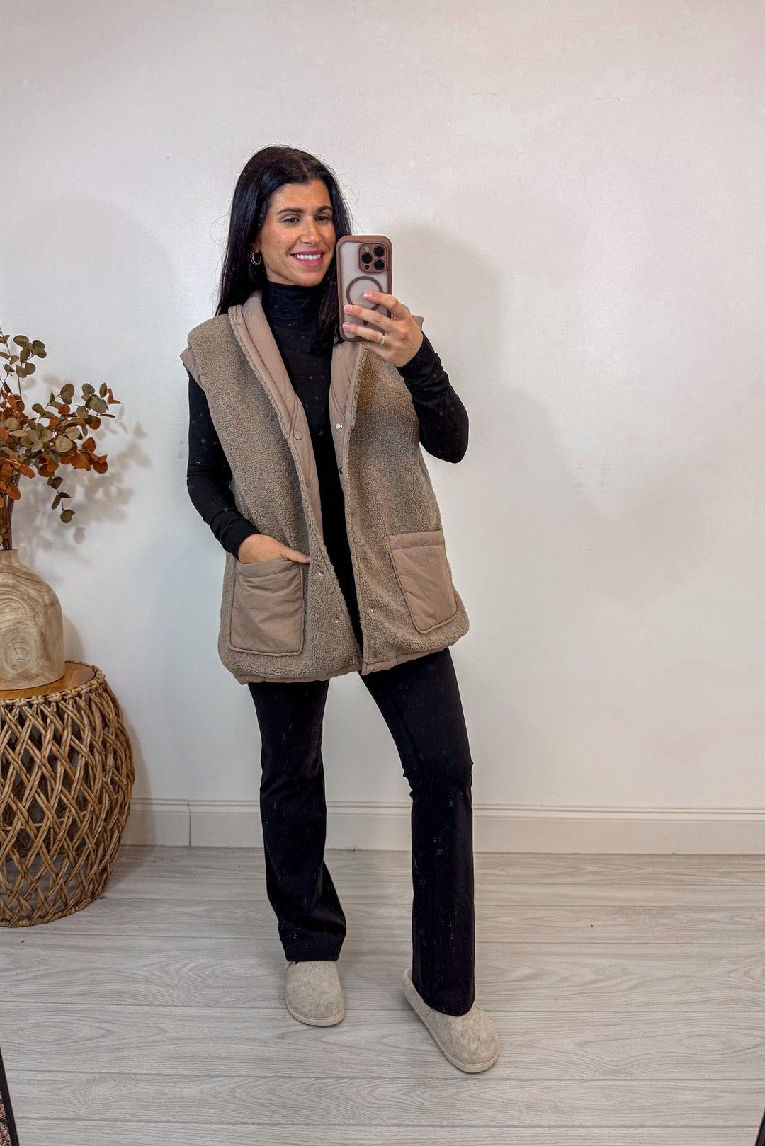 women's oversized sherpa vest