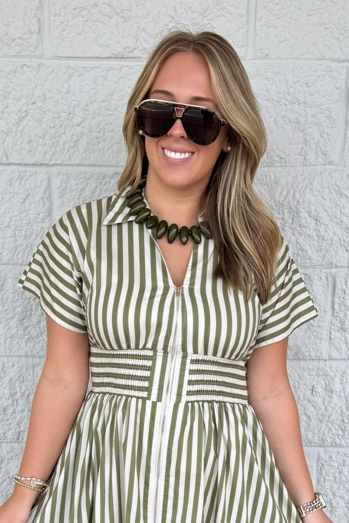 olive beaded necklace chunky