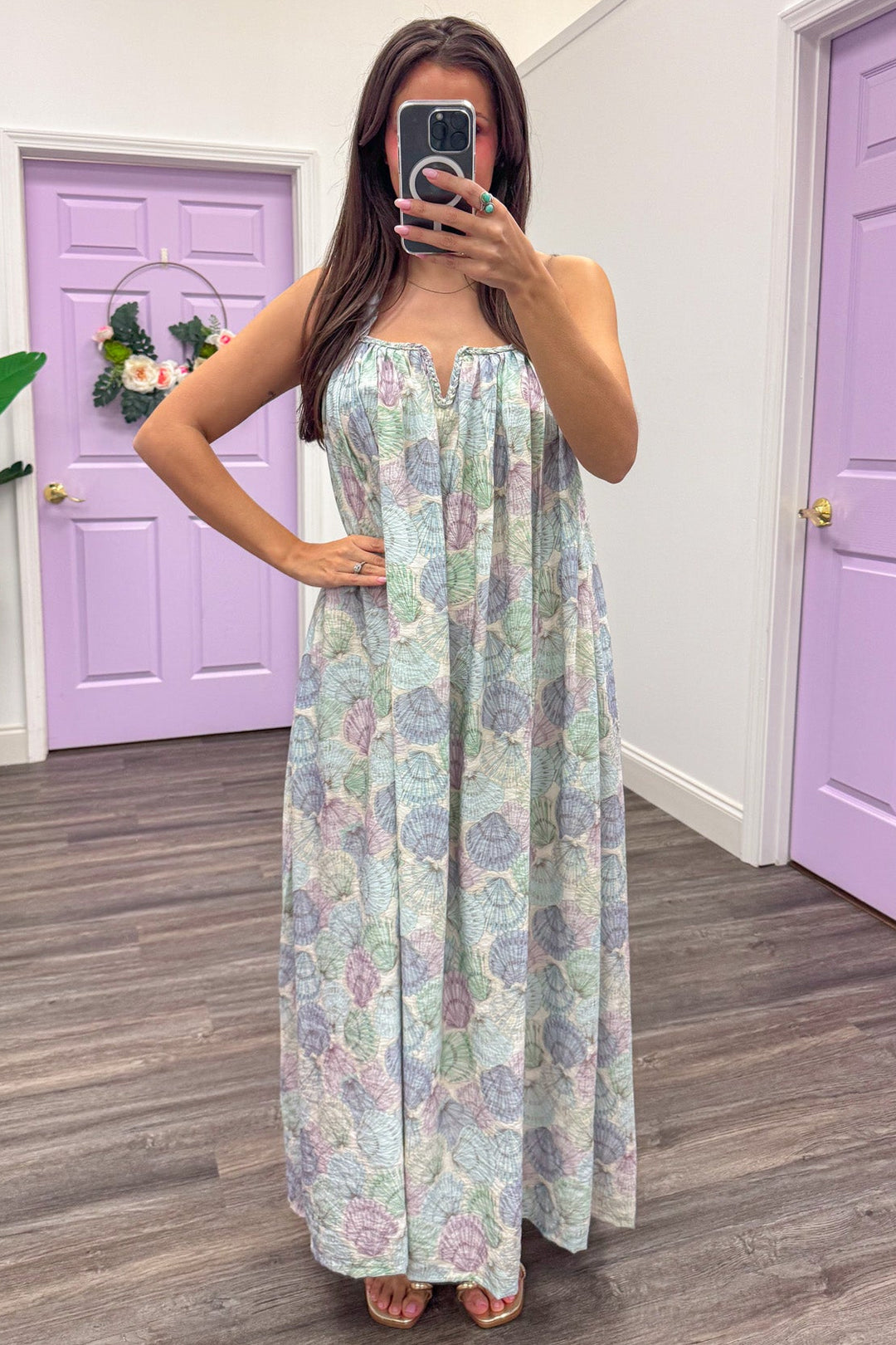 Multicolor pastel seashell print halter neck relaxed silhouette midi dress